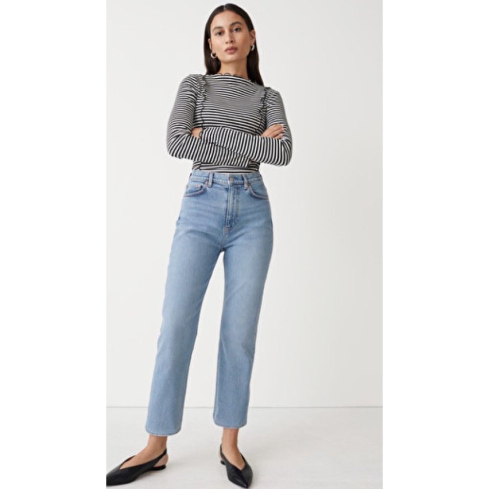 & Other Stories Size 27 Blue High Wasted Keeper Cut Cropped Jeans